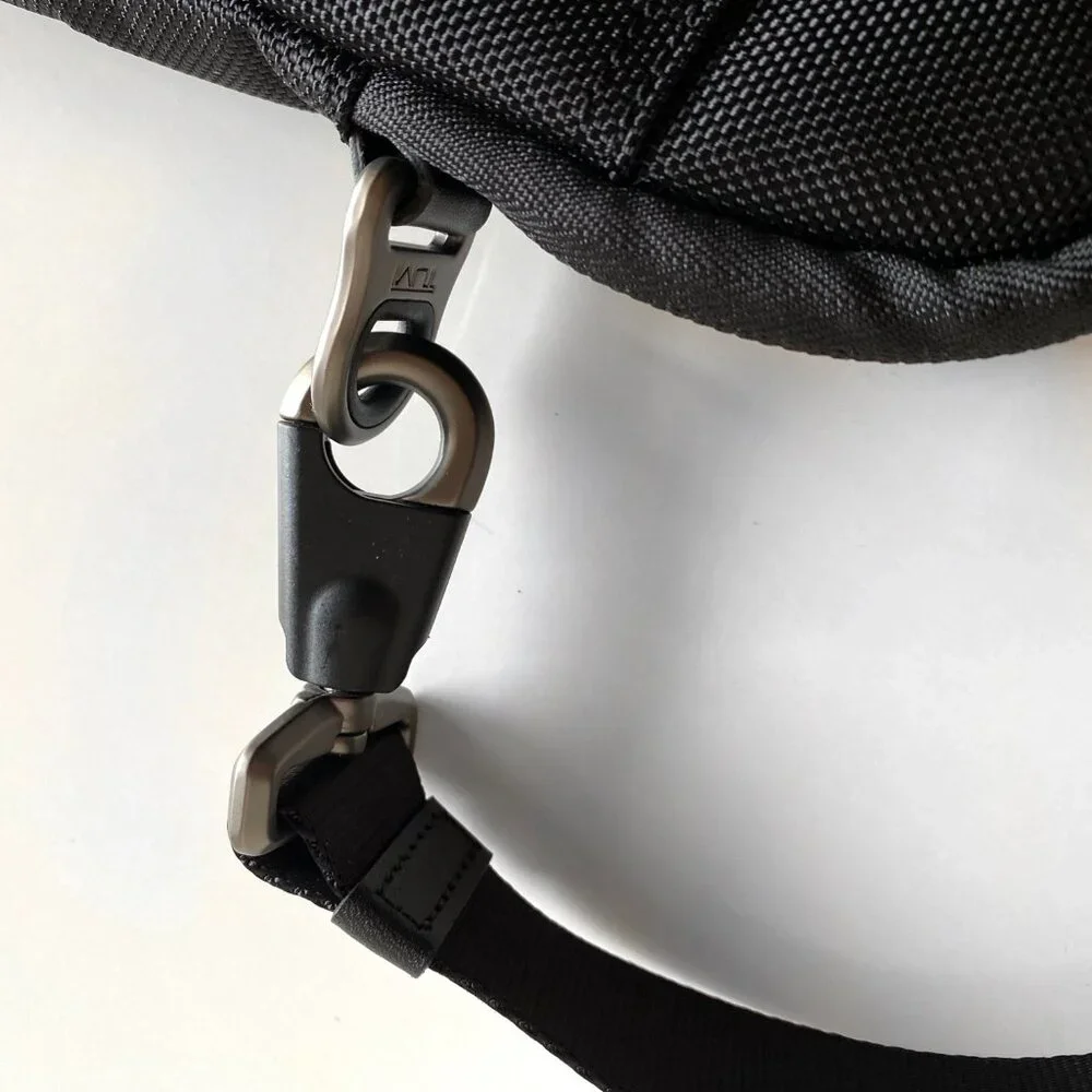 Tumi 2Way Balistic Black Nylon Alpha Computer Briefcase Business Crossbody Bag